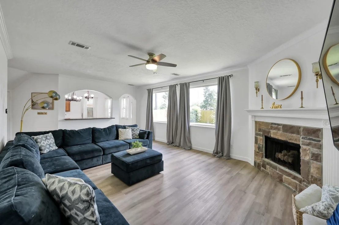 Photo of 1396 Havelock Drive
