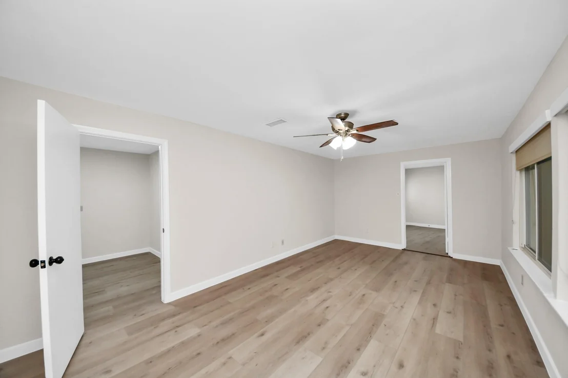 Photo of 25511 Many Oak Drive