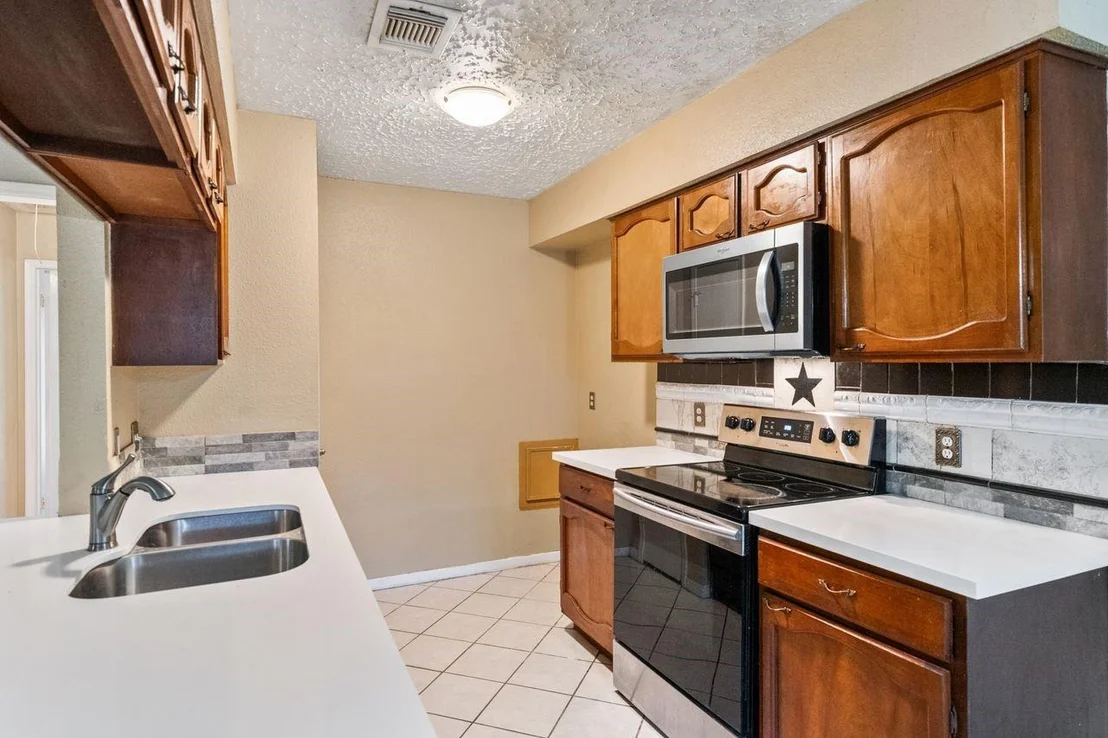 Photo of 22811 Capitol Landing Lane