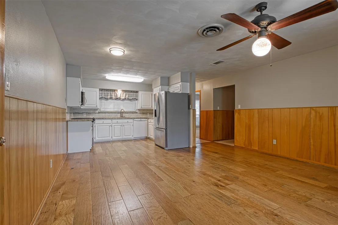 Photo of 5824 Homestead Road