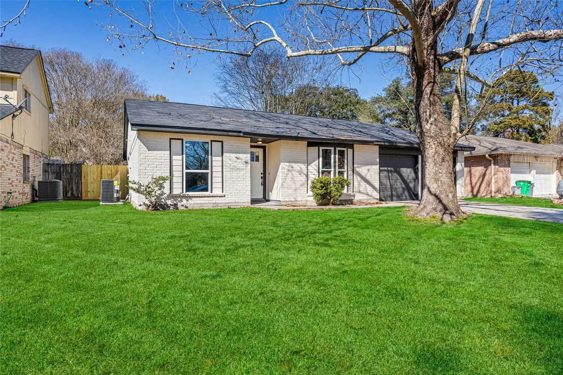 Photo of 4515 Mossygate Drive