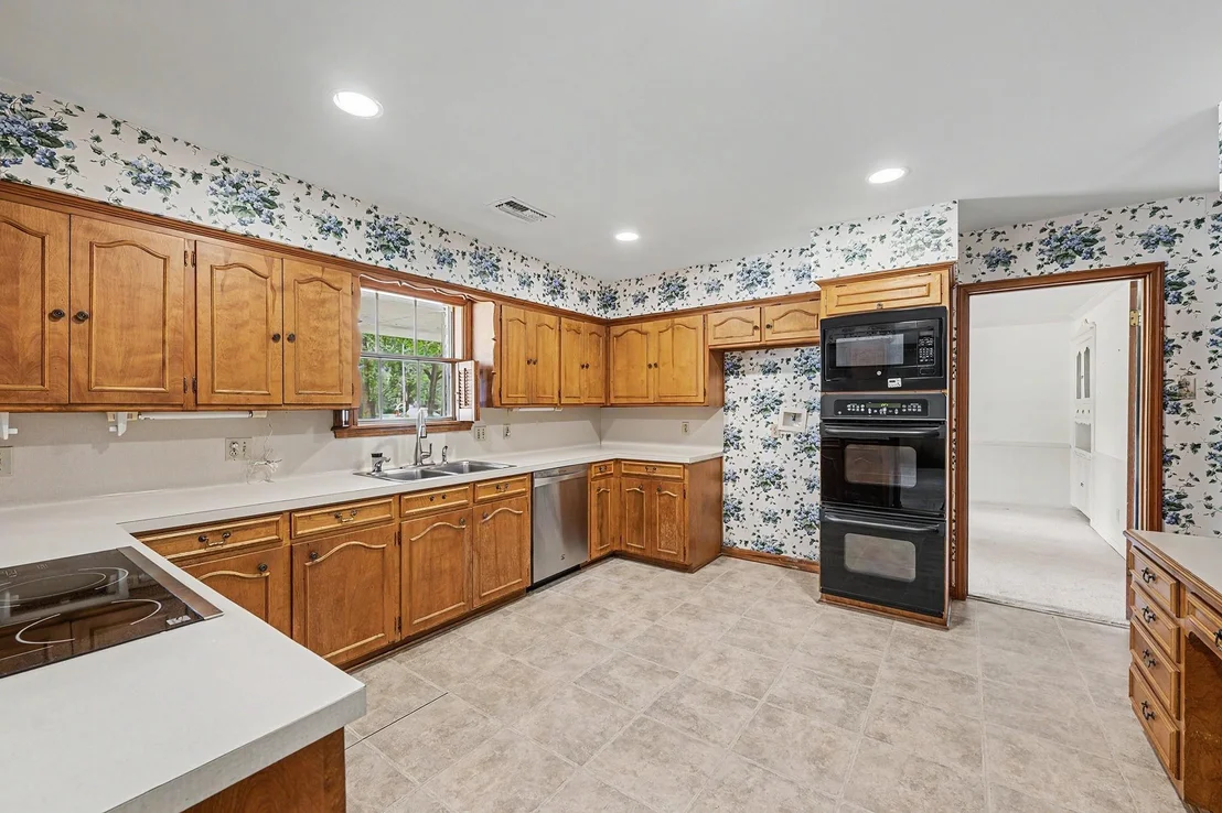 Photo of 103 Beaver Tail Point