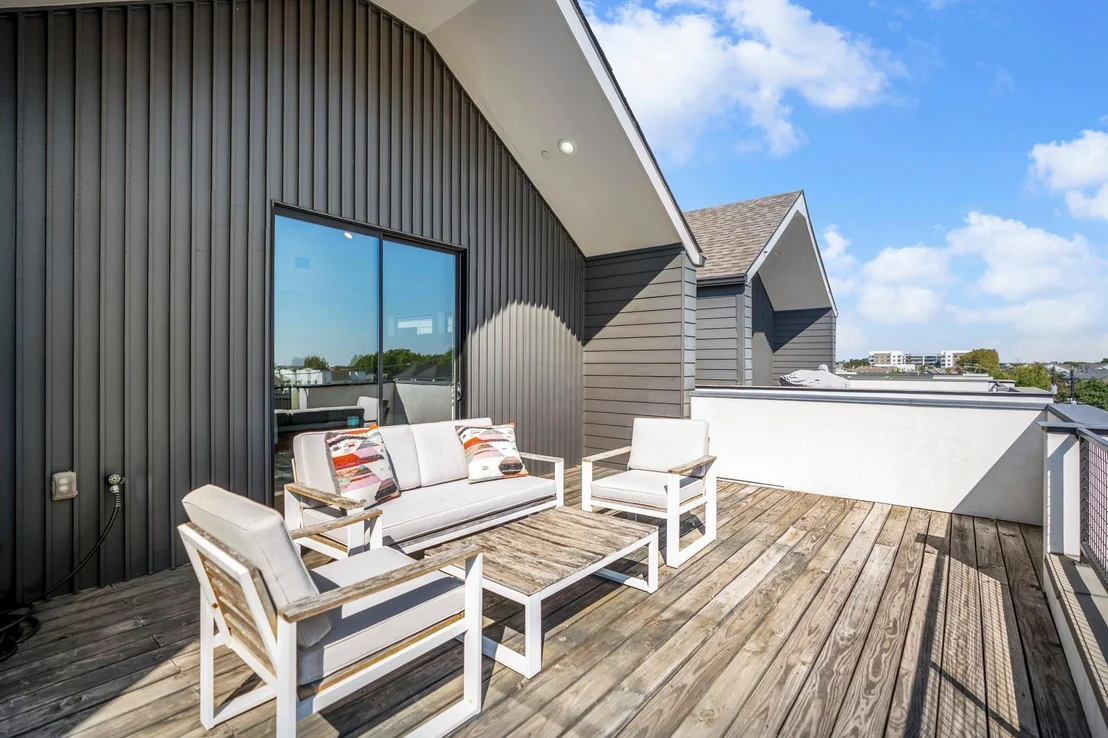 Photo of 405 Detering Street