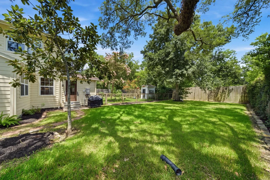 Photo of 5313 Palm Drive