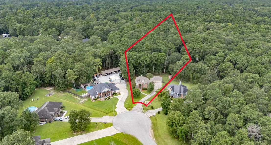 Photo of 1003 Commons Waterway Drive