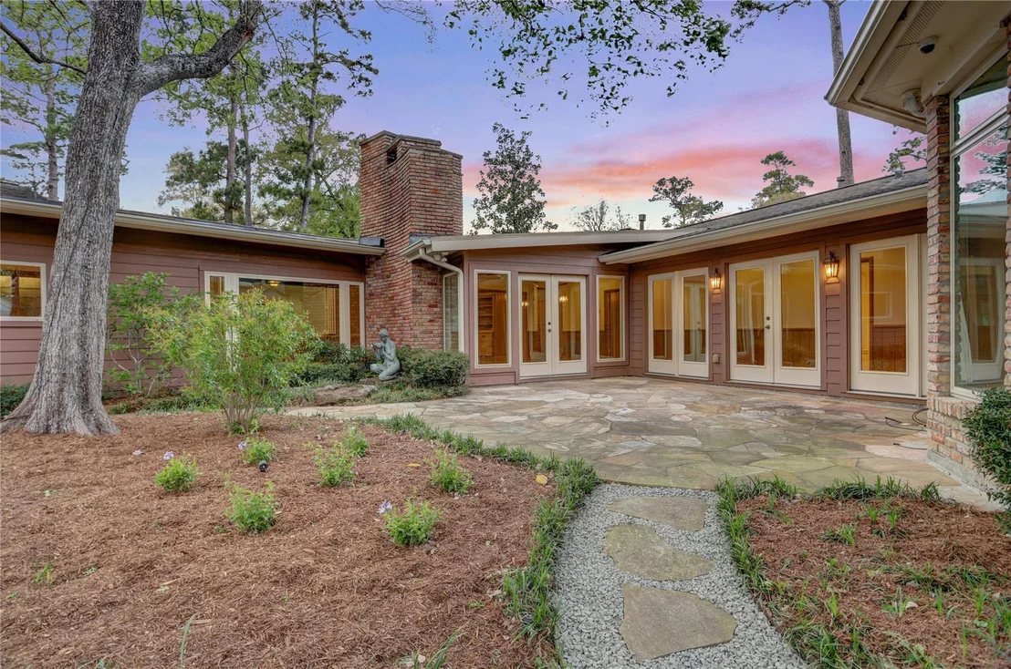 Photo of 309 Westminster Drive