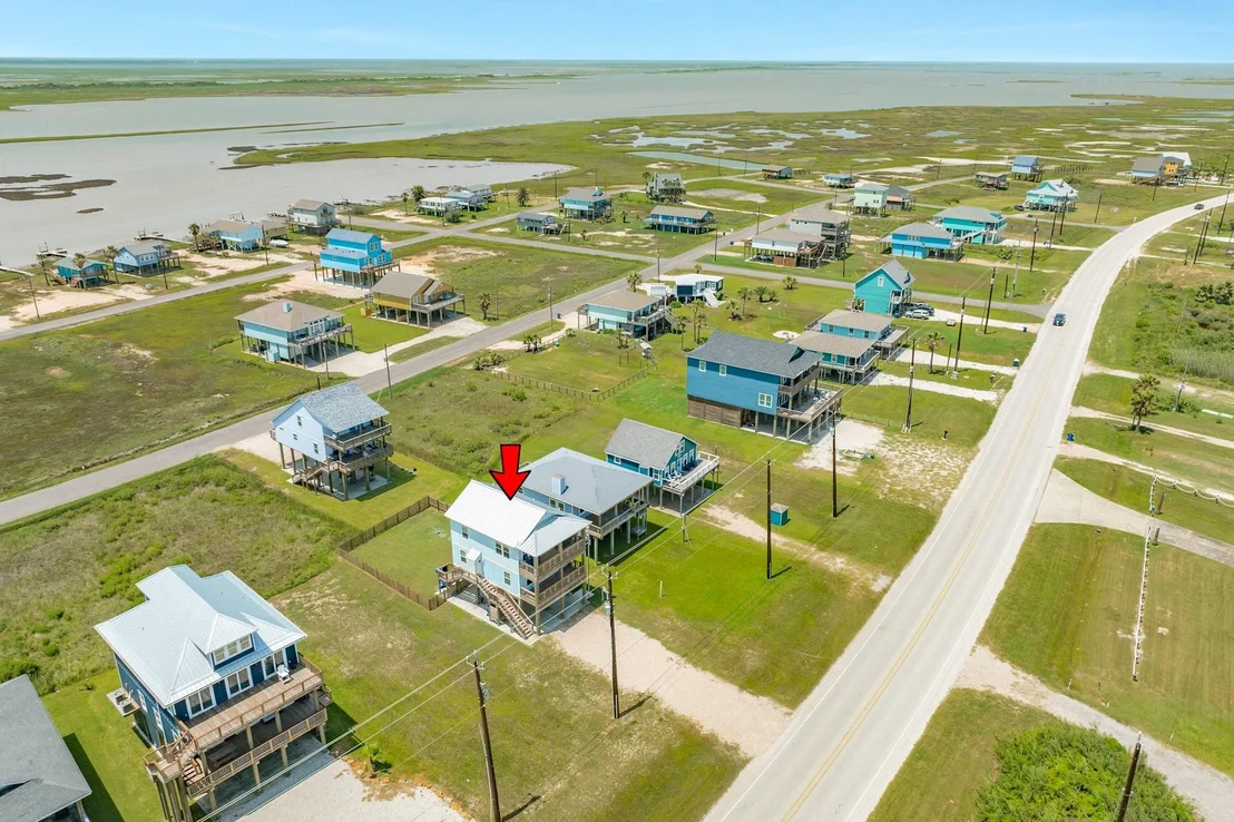 Photo of 4609 Blue Water Highway