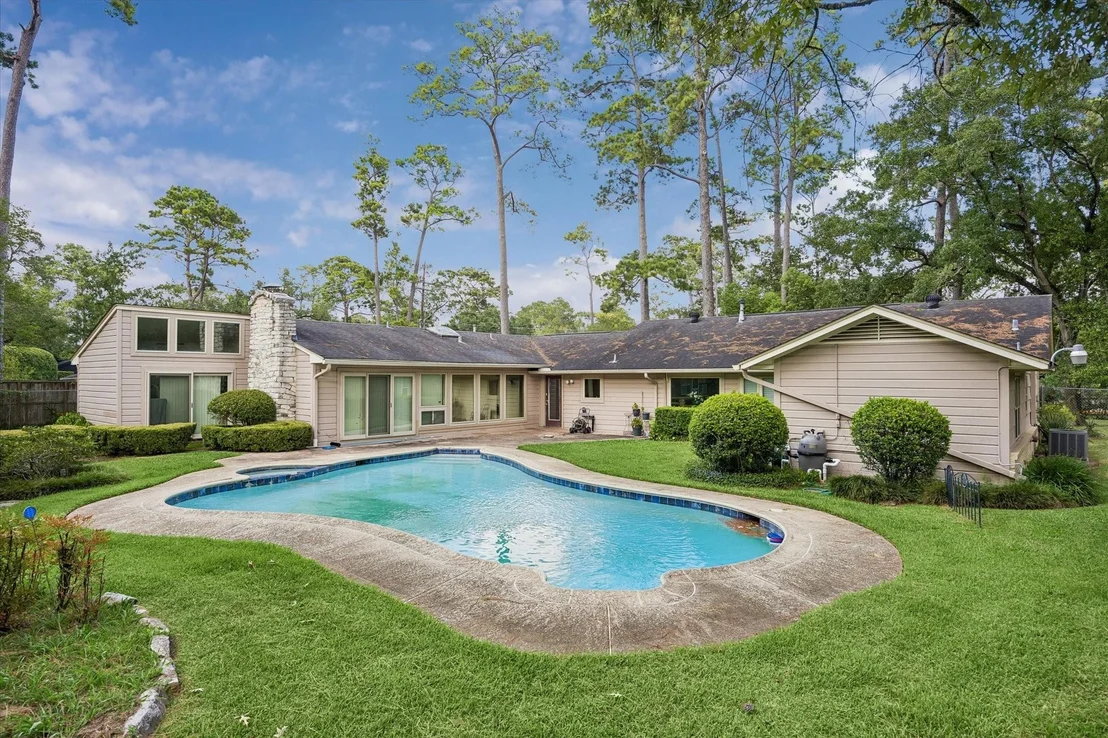 Photo of 711 Echo Lane