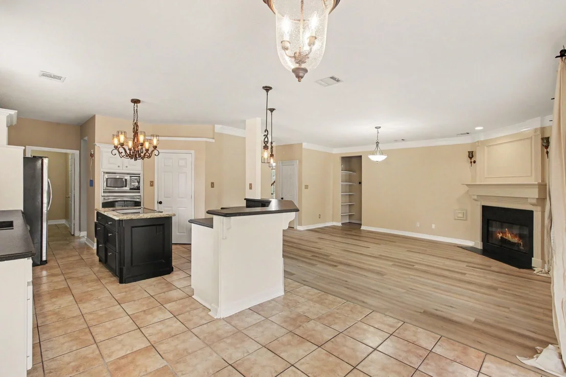 Photo of 551 Stephen F Austin Drive