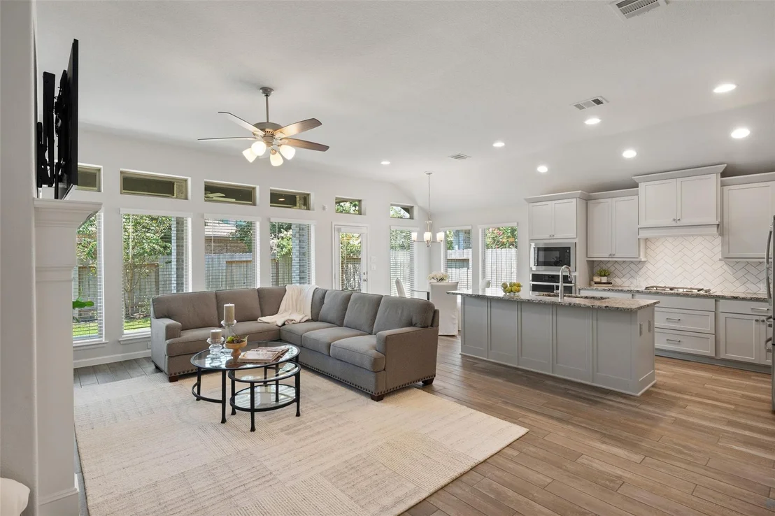 Photo of 405 Elevation Avenue