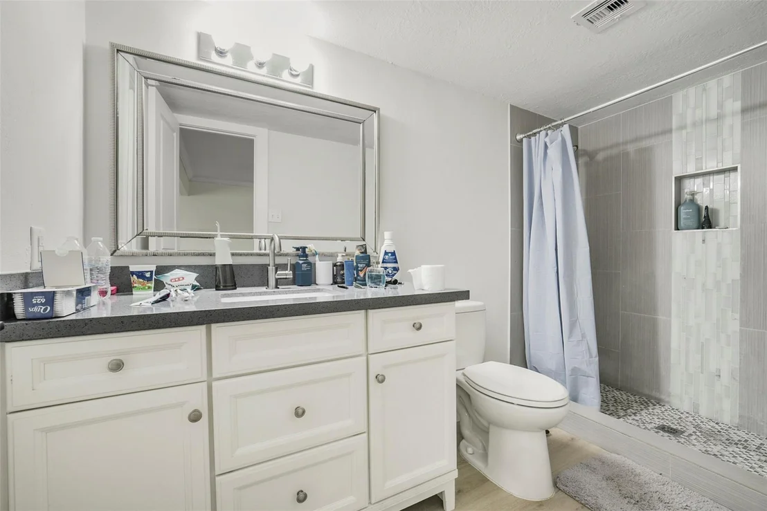 Photo of 25631 Glen Loch Drive