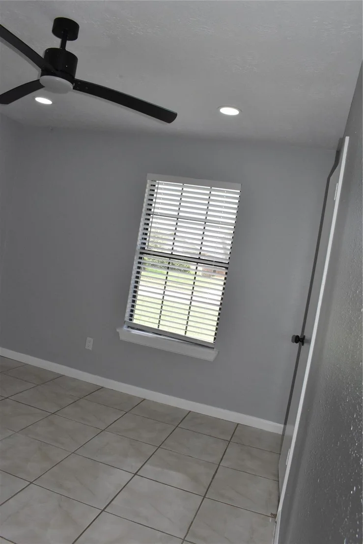 Photo of 1347 Somercotes Lane