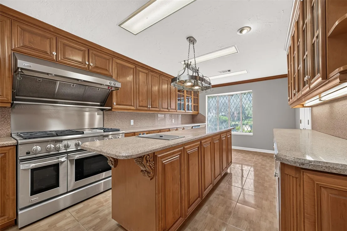 Photo of 16806 Deep Pines Drive