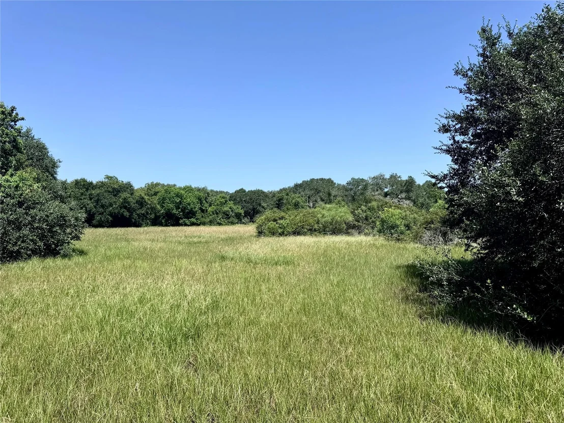 Photo of 3 Center Tree Drive Drive