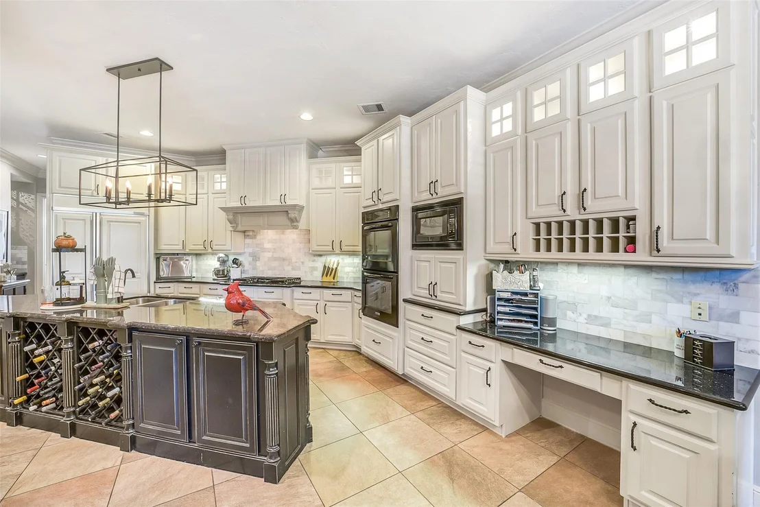 Photo of 22114 Meadowhurst Circle E