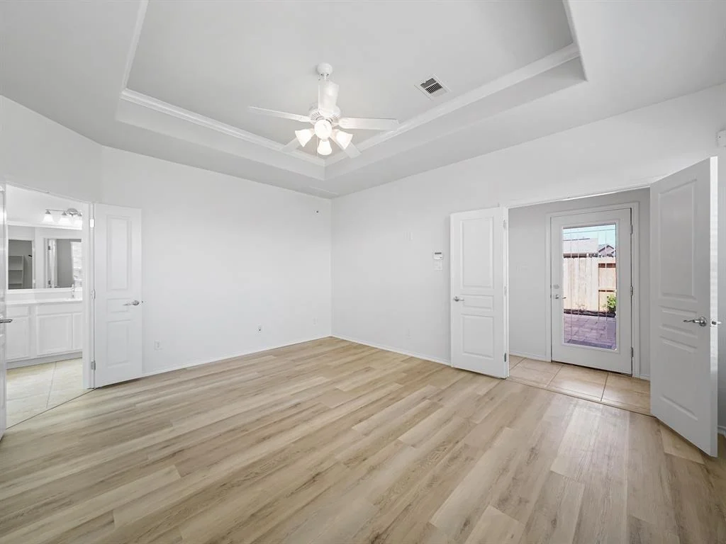 Photo of 10034 Western Pine Trail