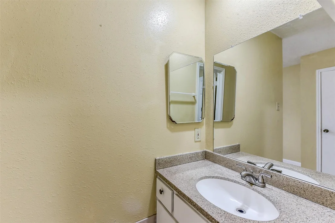 Photo of 7839 Greenedge Drive