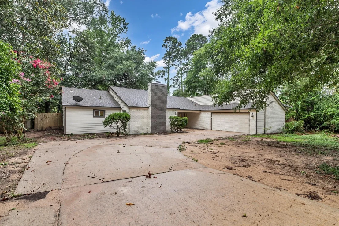 Photo of 1602 Pine Oak Drive
