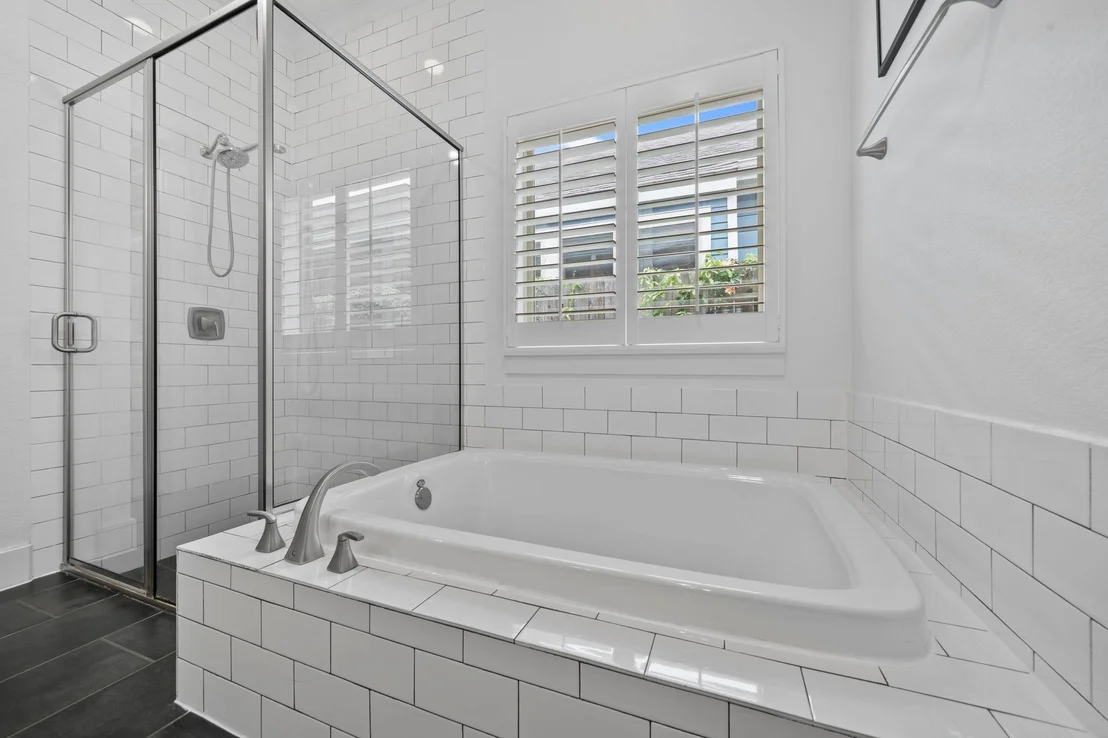 Photo of 17031 Seminole Ridge Drive