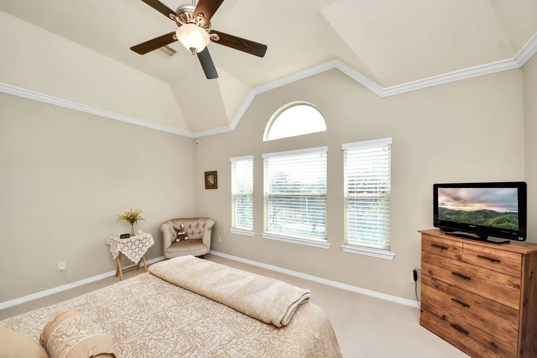 Photo of 12255 Oxford Crescent Circle
