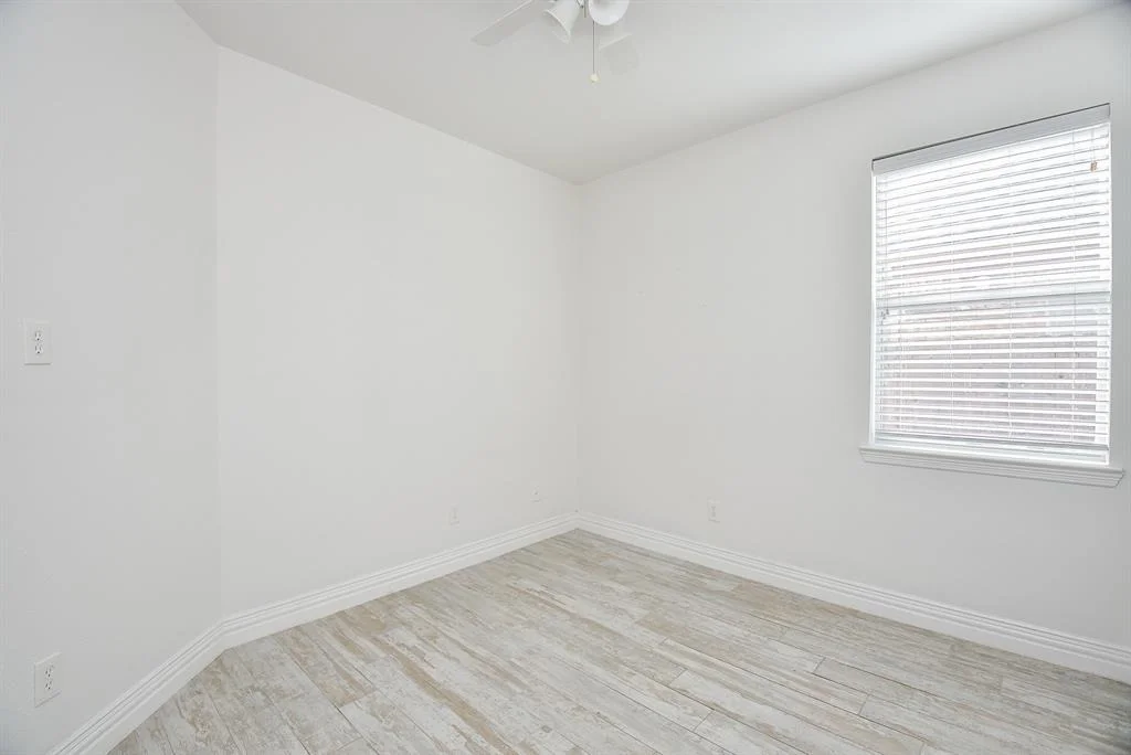 Photo of 1049 Misty Cliff