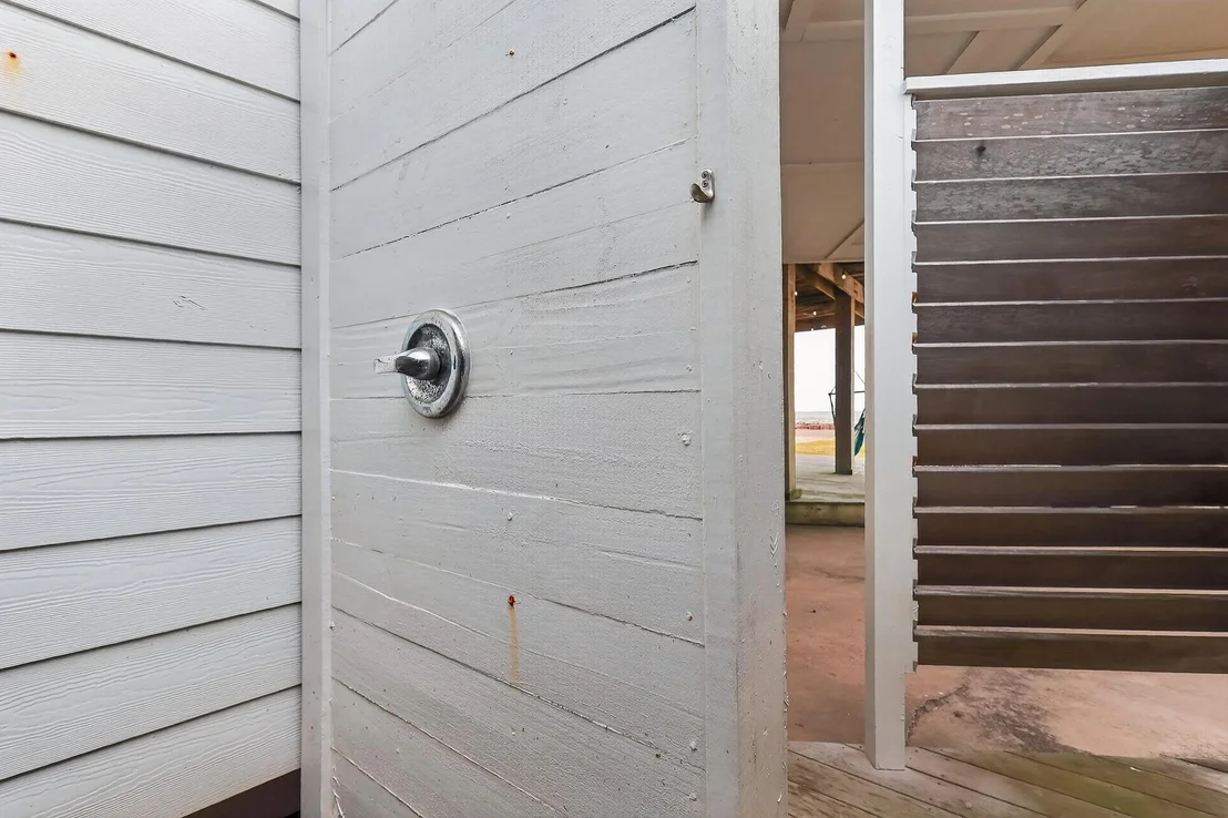 Photo of 914 Beach Drive