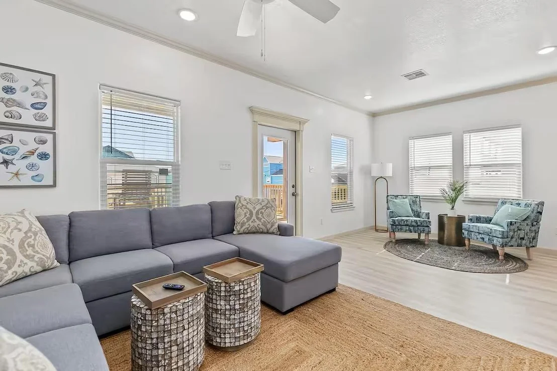 Photo of 145 Howard Avenue
