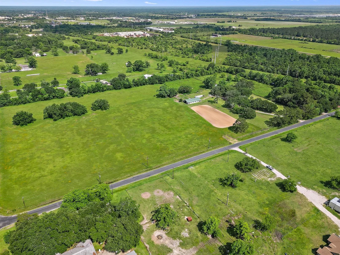 Photo of 195 County Rd 601