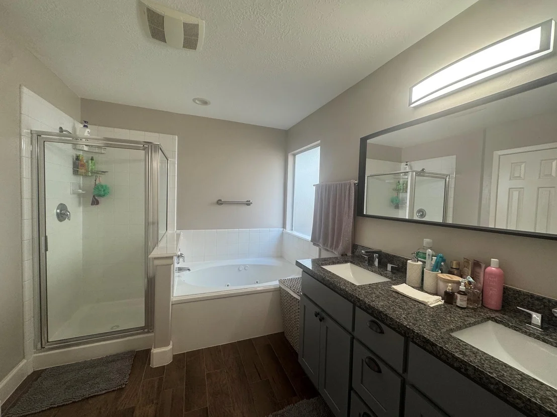 Photo of 6007 Shining Leaf Court
