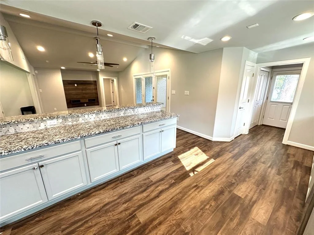 Photo of 5627 Cerritos Drive