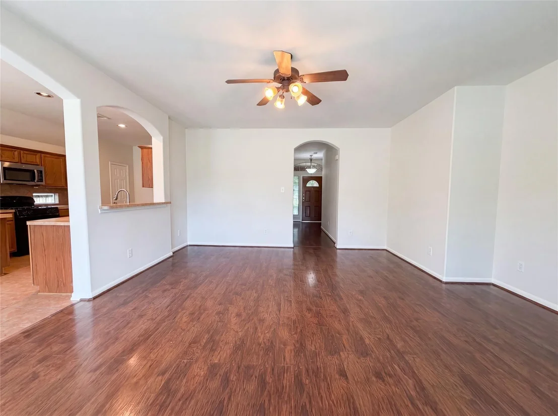 Photo of 6843 Tammany Manor Lane