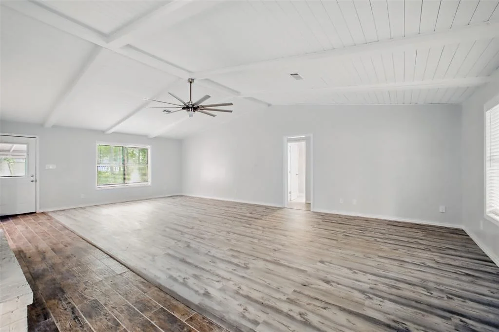 Photo of 290 Maple Lane
