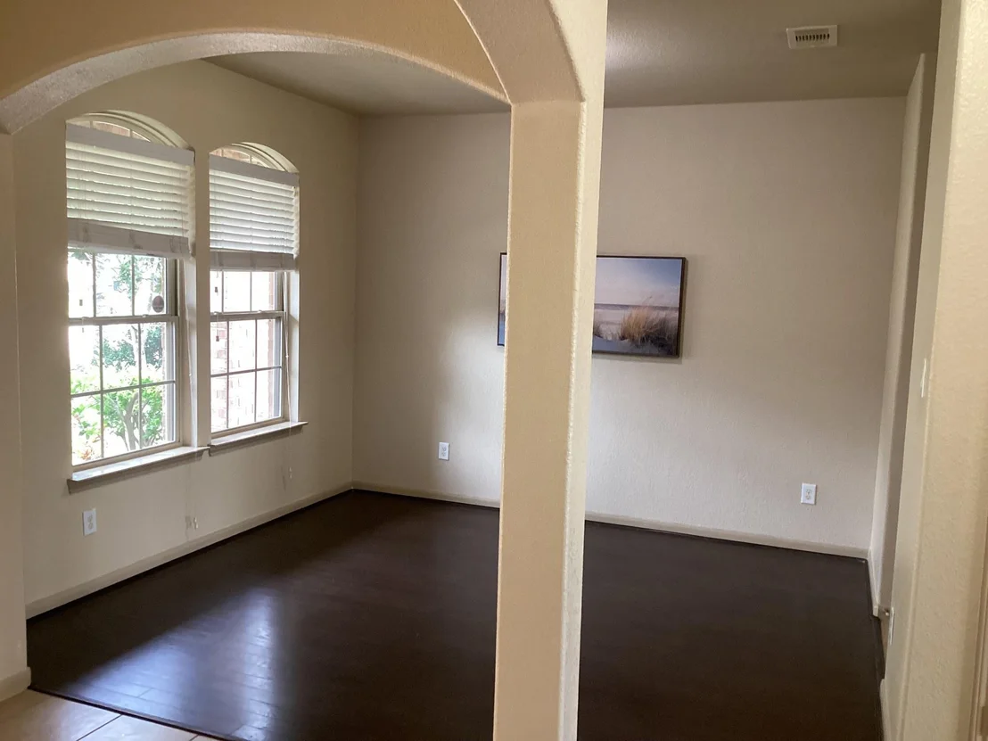 Photo of 6533 Gray Birch Lane