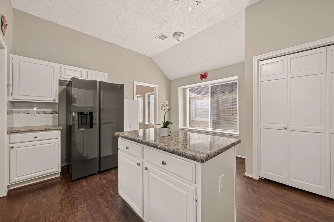 Photo of 818 Maple Branch Lane