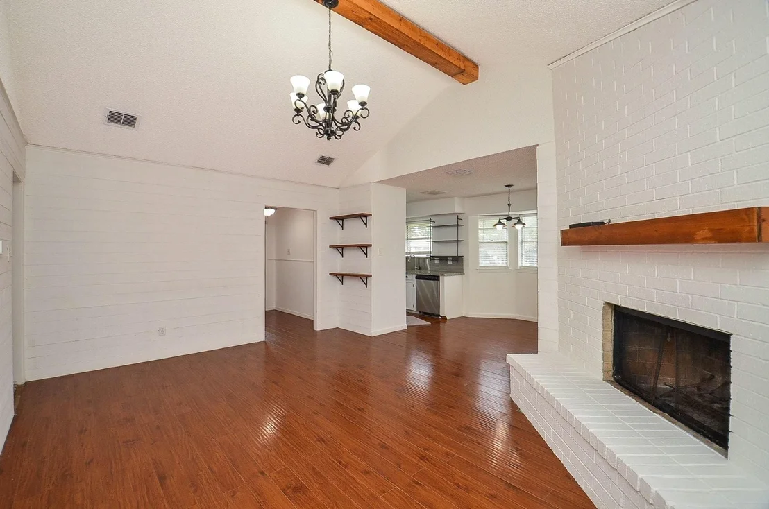 Photo of 9014 Langfield Road