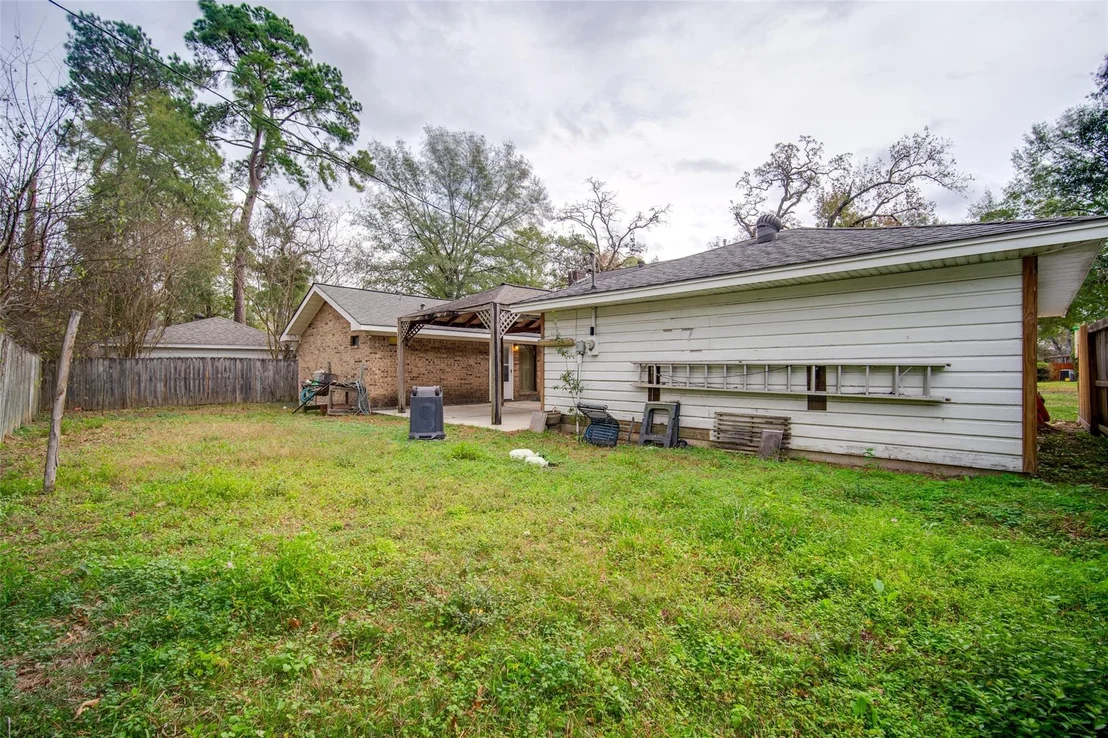 Photo of 1107 Pear Tree Lane