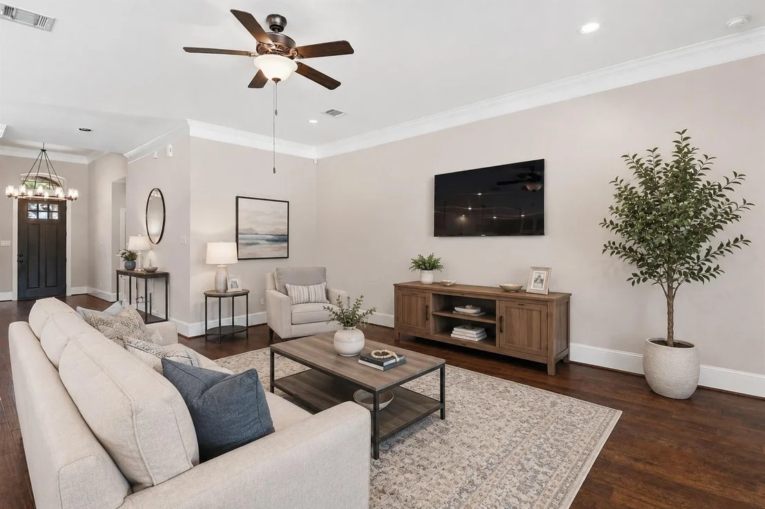 Photo of 6710 Pioneer Trail