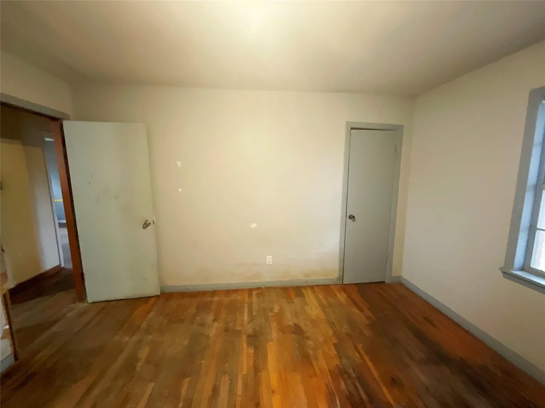 Photo of 8902 Kentshire Drive
