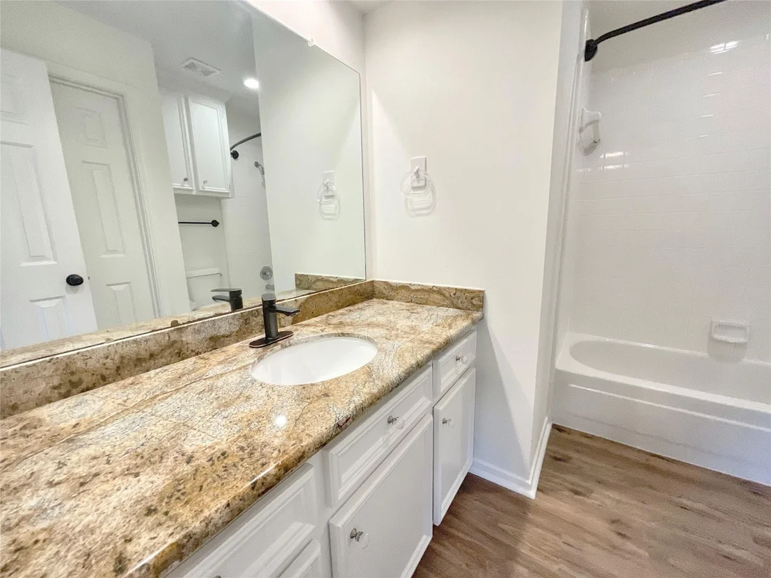 Photo of 1810 Seven Maples Drive