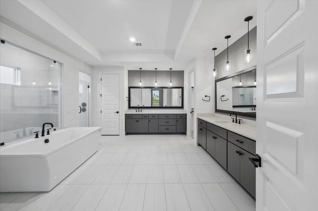 Photo of 28015 Royal Swan Lane