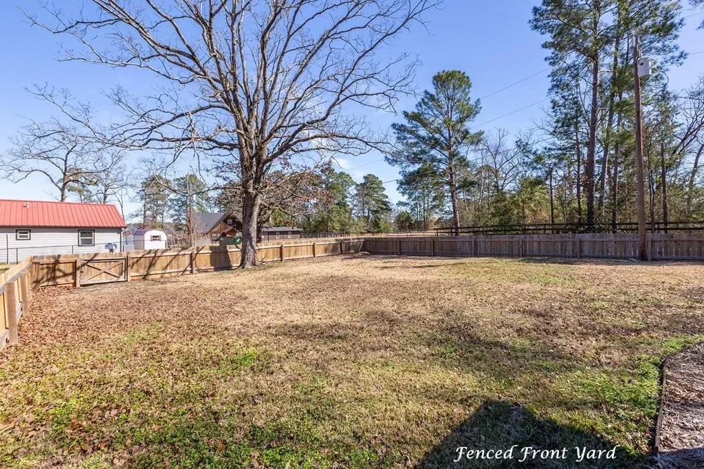 Photo of 195 Lakeside Drive
