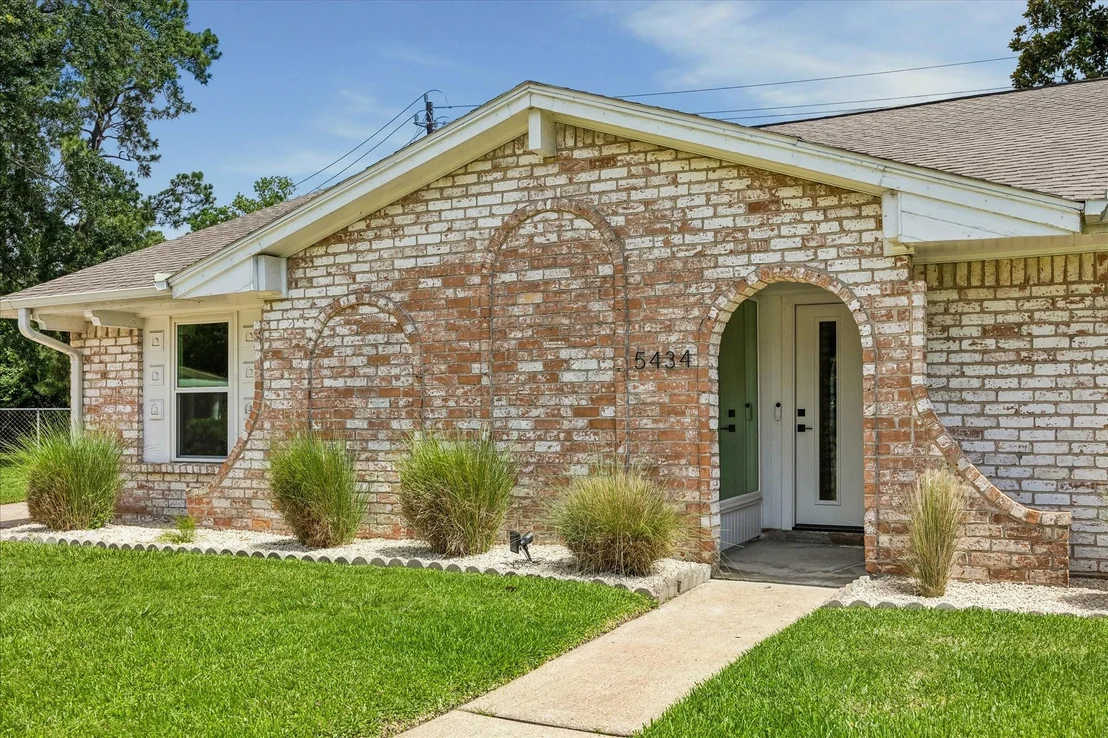 Photo of 5434 Candletree Drive