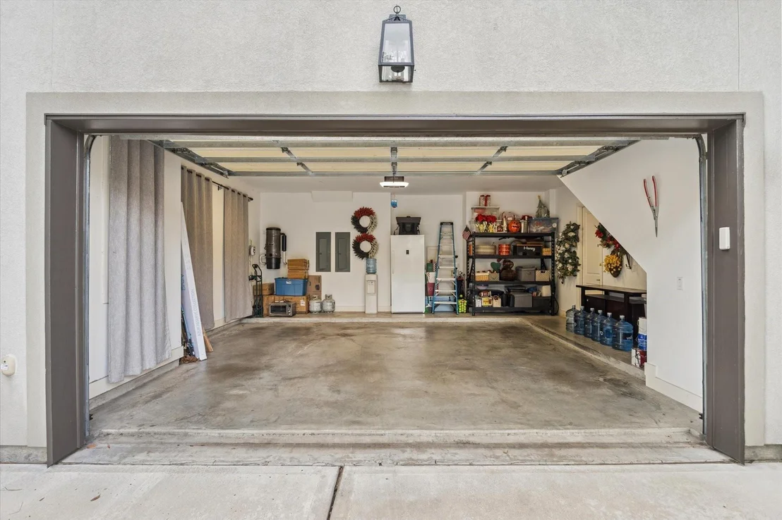 Photo of 711 Timber Hill Drive