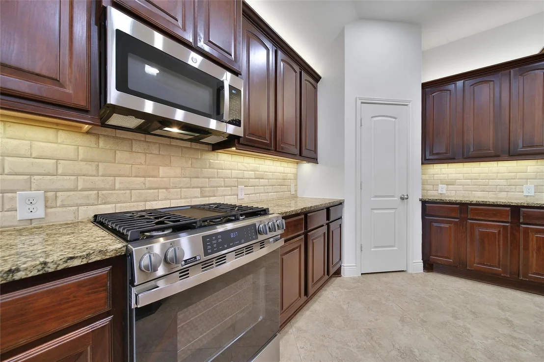 Photo of 111 Forest Heights Way