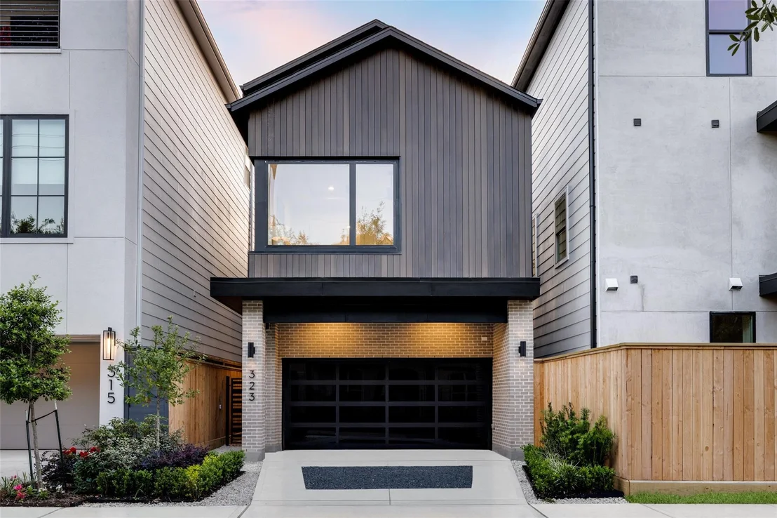 Photo of 323 Malone Street