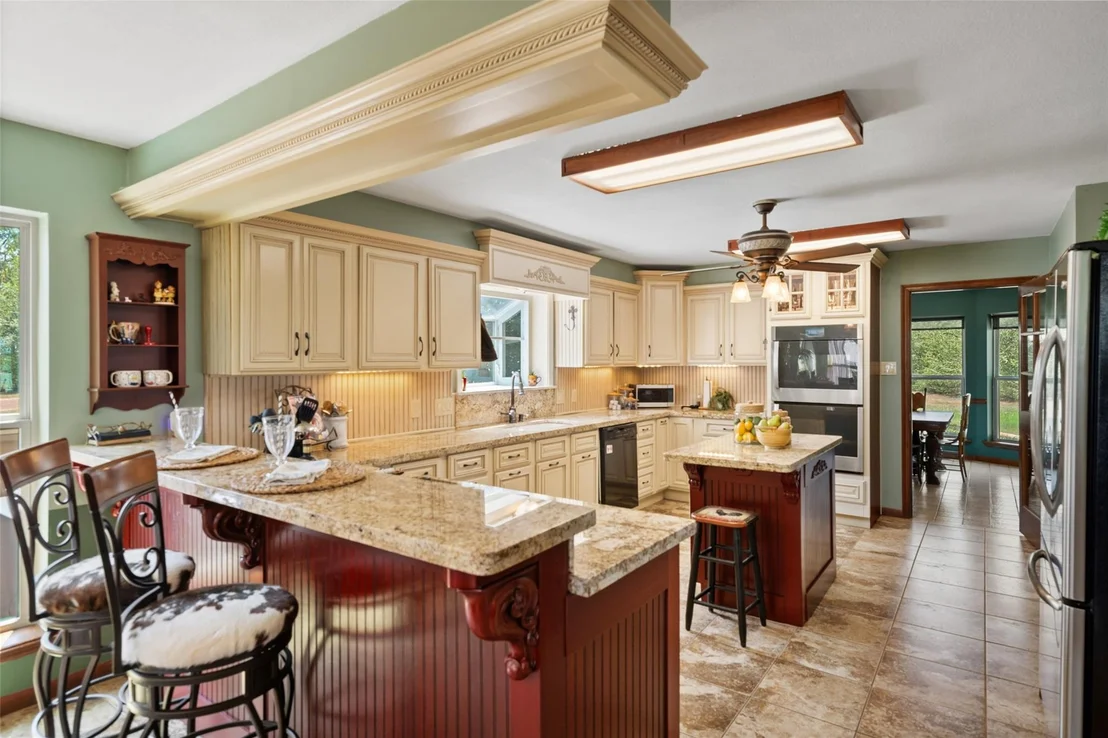 Photo of 25948 Nelson Road