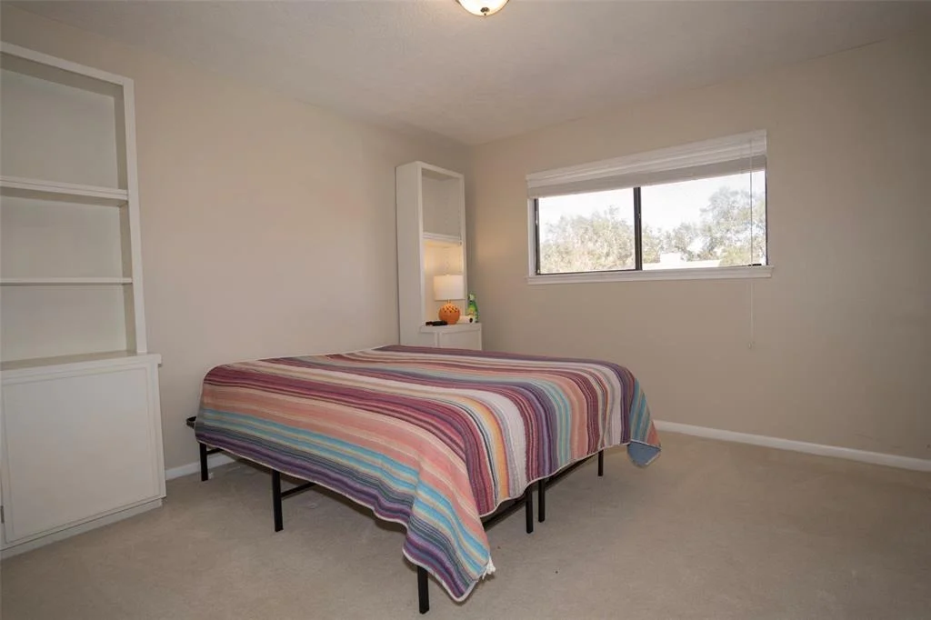 Photo of 16323 Laurelfield Drive