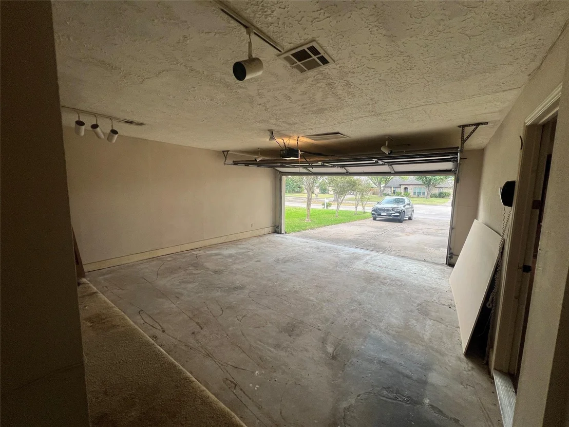 Photo of 6922 Addicks Clodine Road
