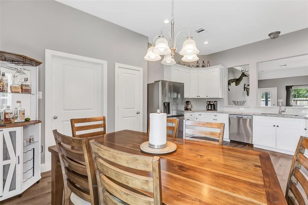 Photo of 412 Pebble Drive