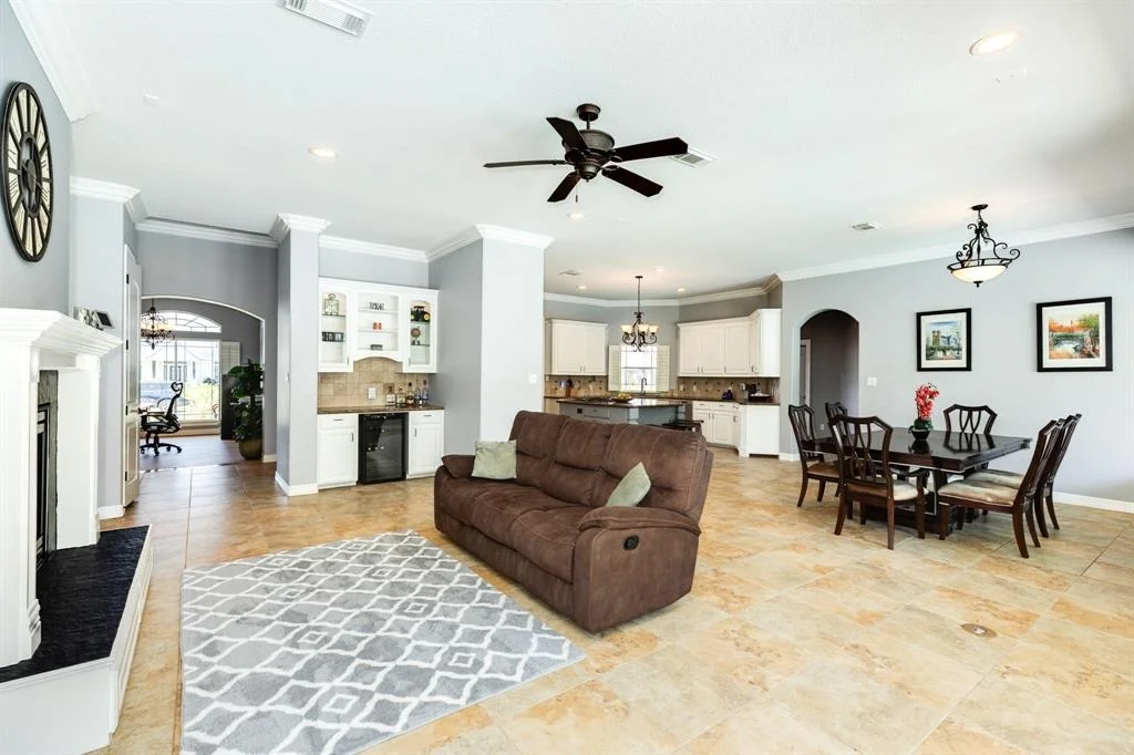Photo of 230 Arrowhead Drive